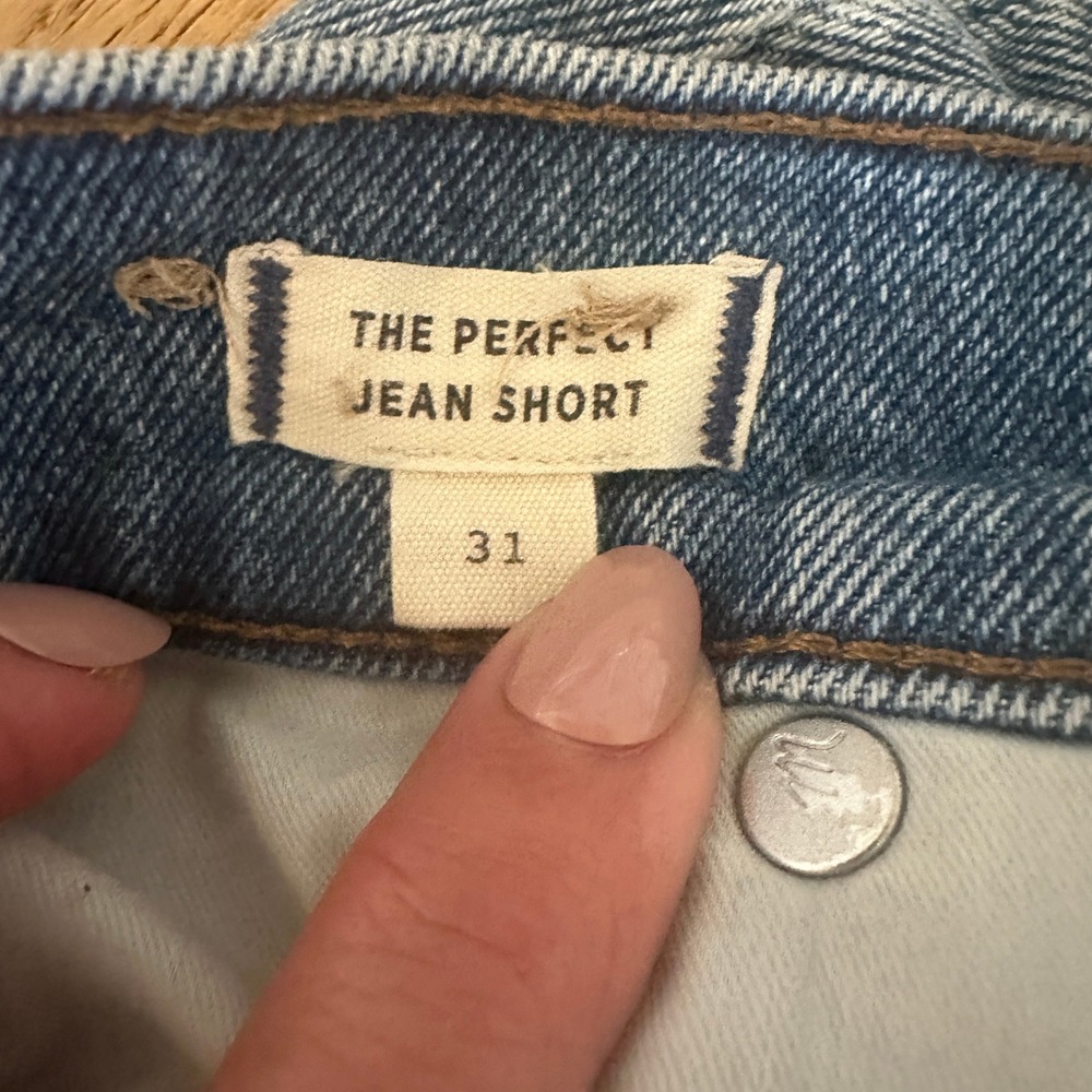 Madewell The Perfect Jean Short Distressed Raw Hem Light Wash Denim Size 31 - Picture 4 of 5